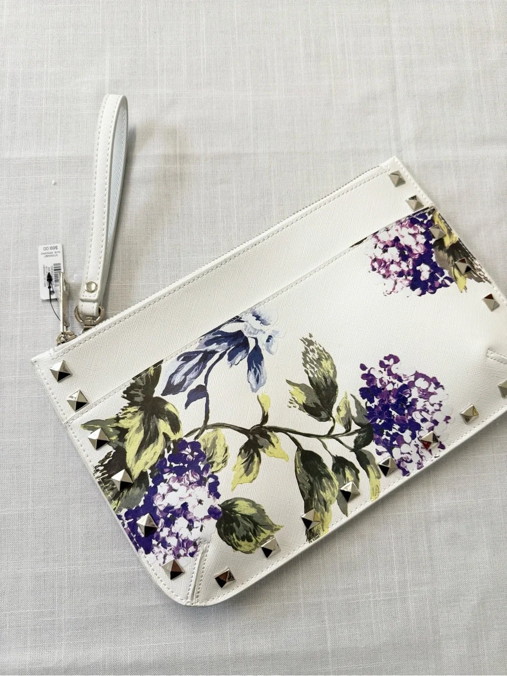 WHBM White Floral Pouch/Wristlet NWT Bag Purse Casual Party